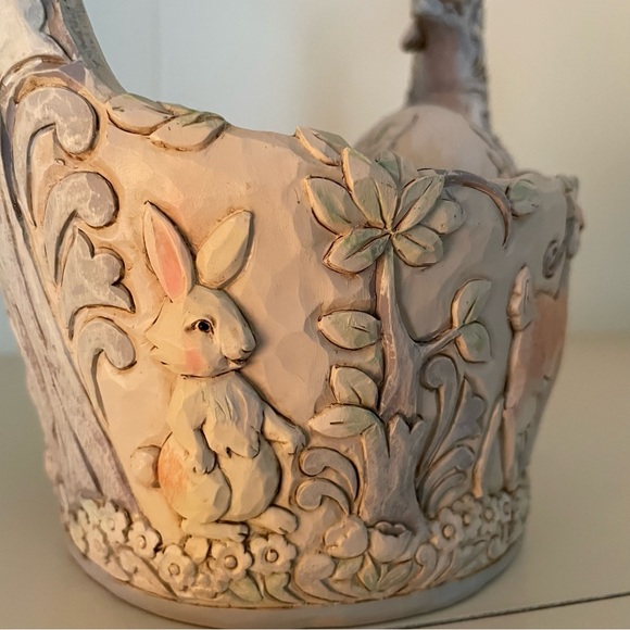 Jim Shore “Follow Your Path” White Woodland Easter Basket with Eggs - Picture 6 of 16